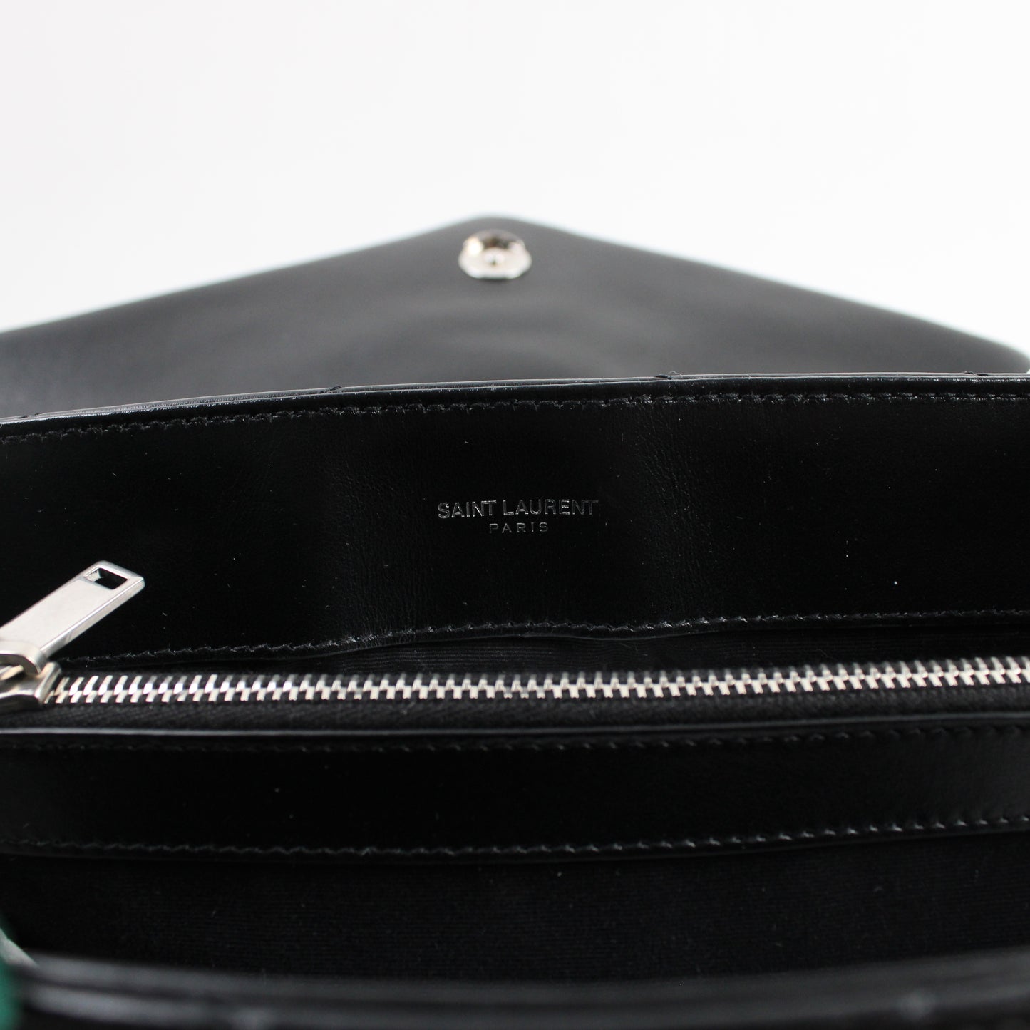 Saint Laurent Lou Lou Media