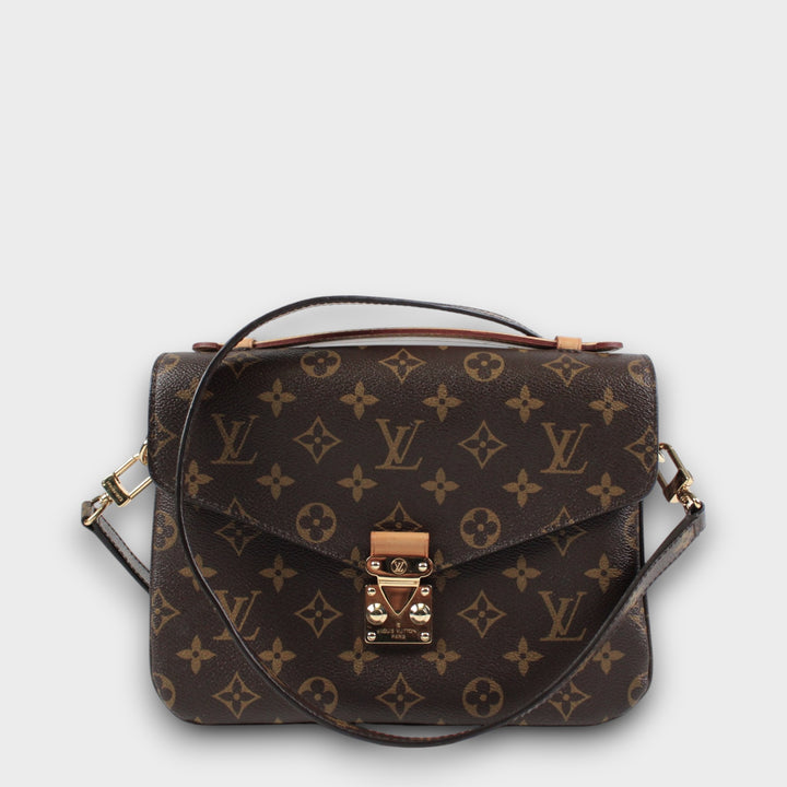 Louis Vuitton Metis Clutch
