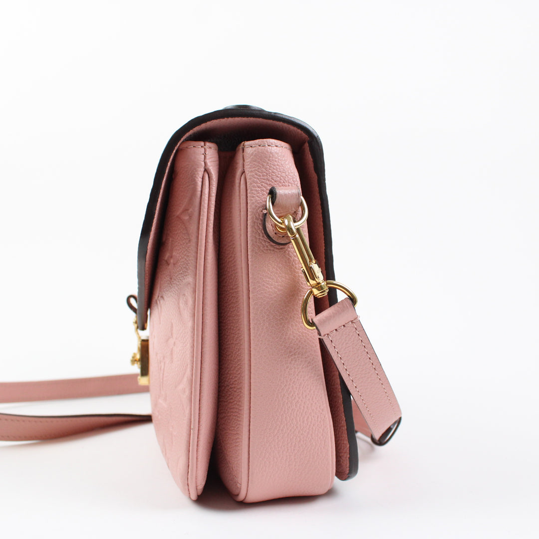 Louis Vuitton Pochette Metis