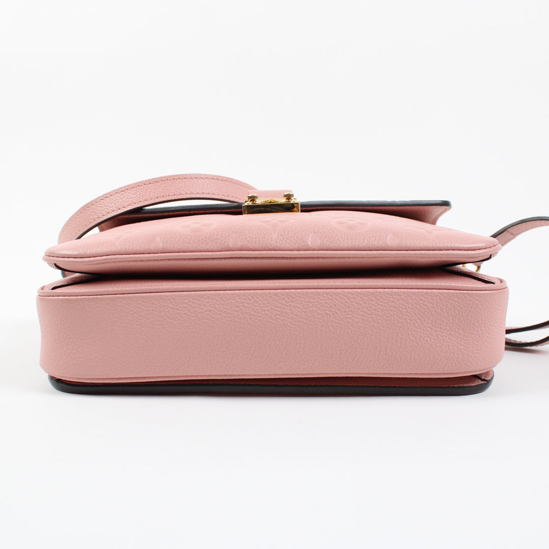 Louis Vuitton Pochette Metis