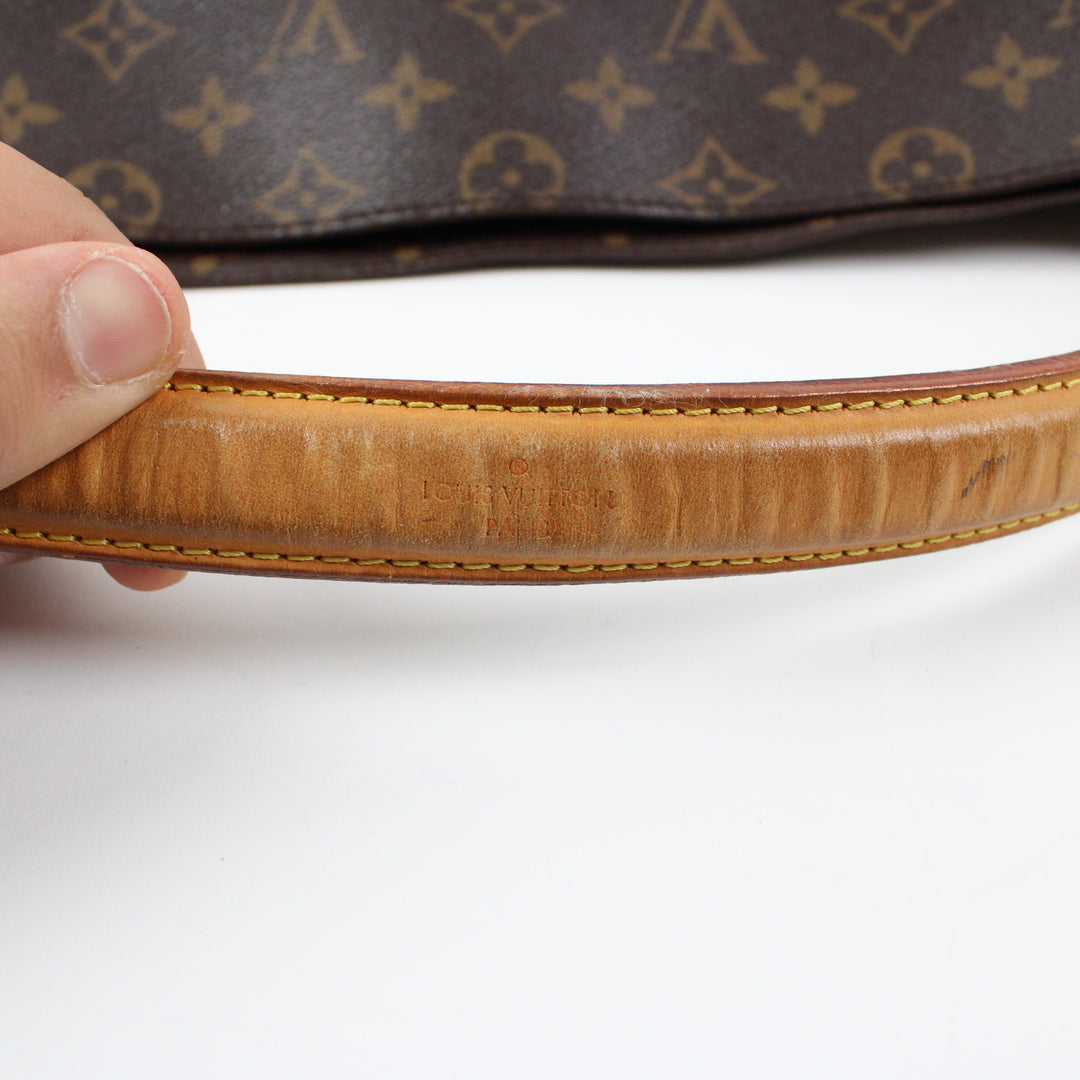 Louis Vuitton Metis Hobo