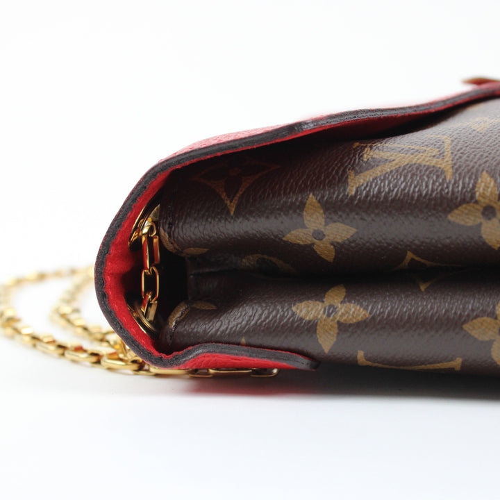 Louis Vuitton Pochette Pallas A Tracolla