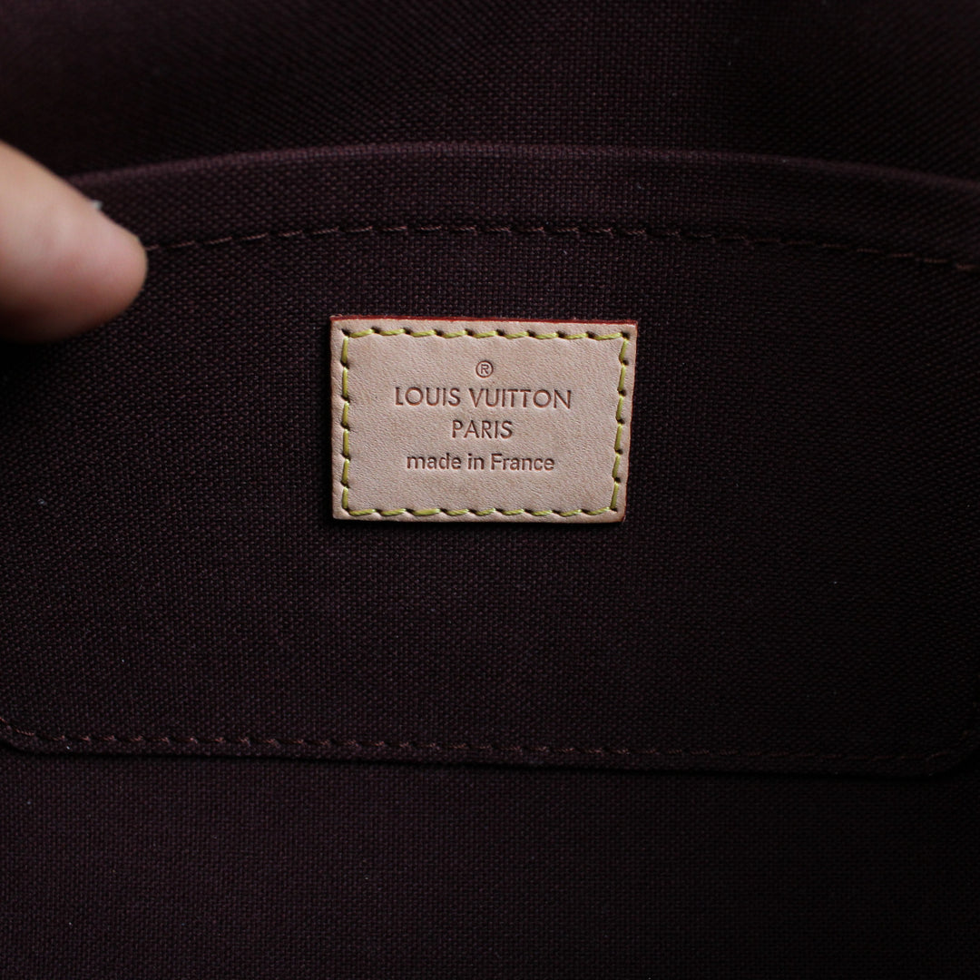 Louis Vuitton Pochette Favorite