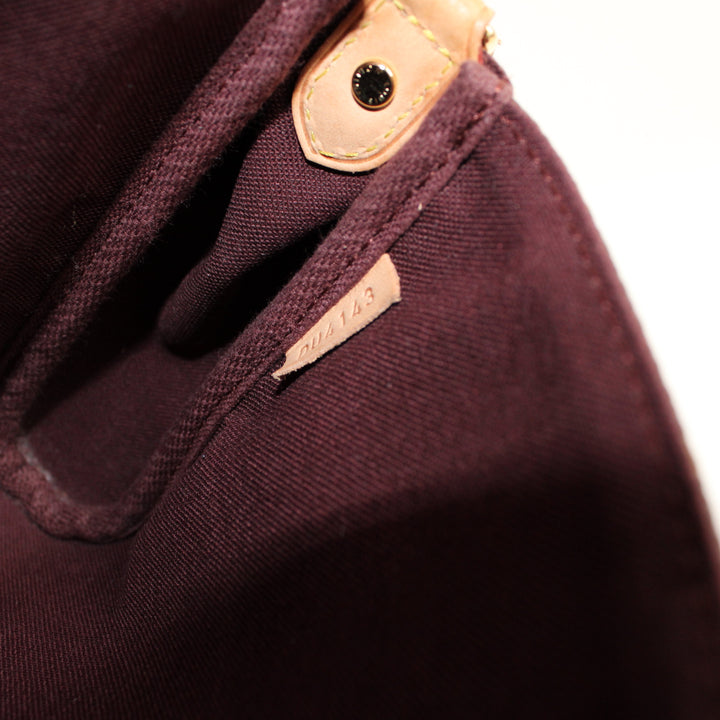 Louis Vuitton Pochette Favorite