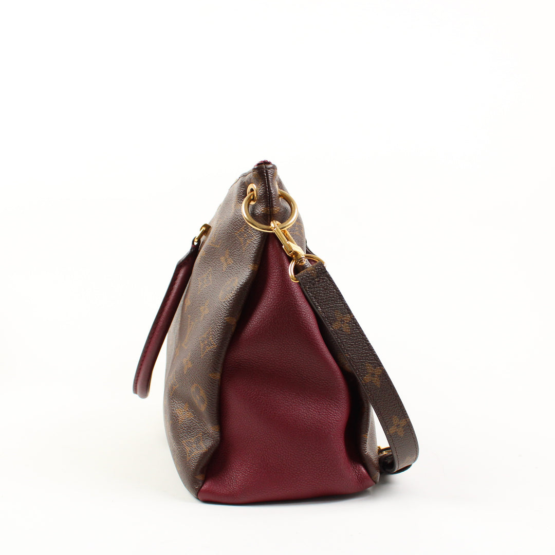 Louis Vuitton Pallas MM