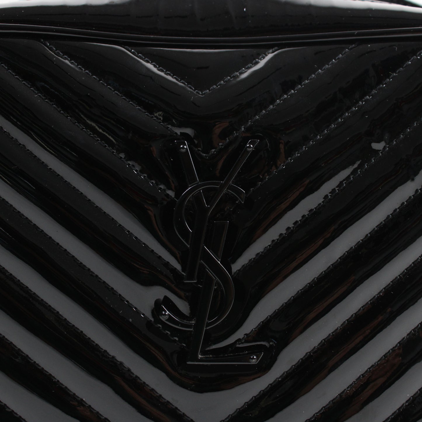 Saint Laurent Lou Camera Bag Vernis