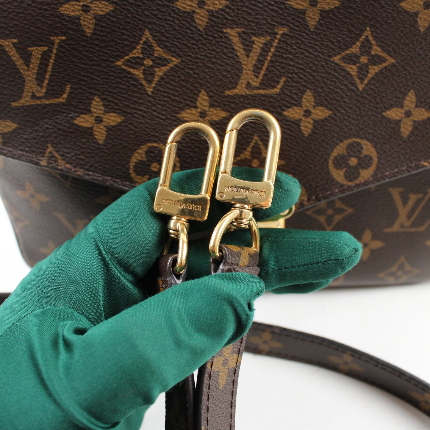 Louis Vuitton Pochette Mètis In Monogram