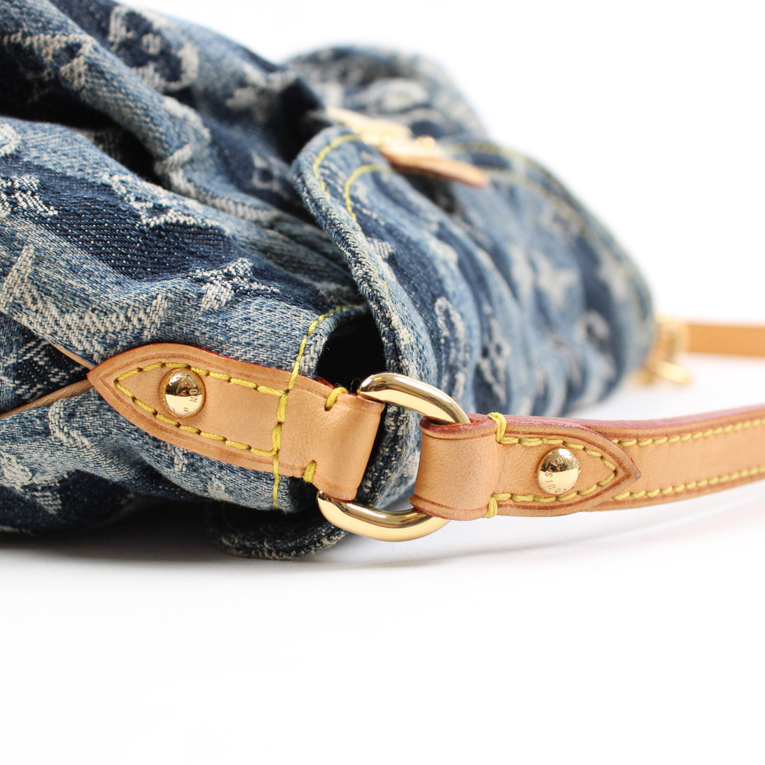 Louis Vuitton Pretty Rey In Denim