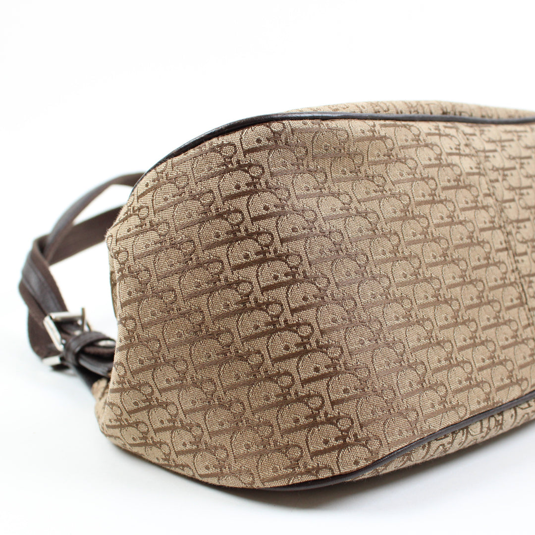 Christian Dior Street Chic