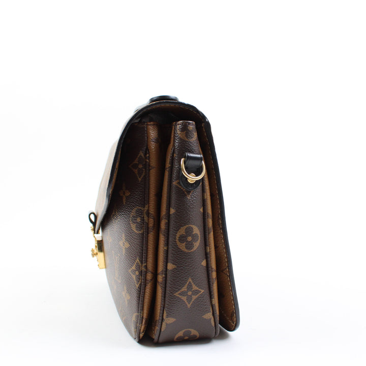Louis Vuitton Pochette Metis Reverse