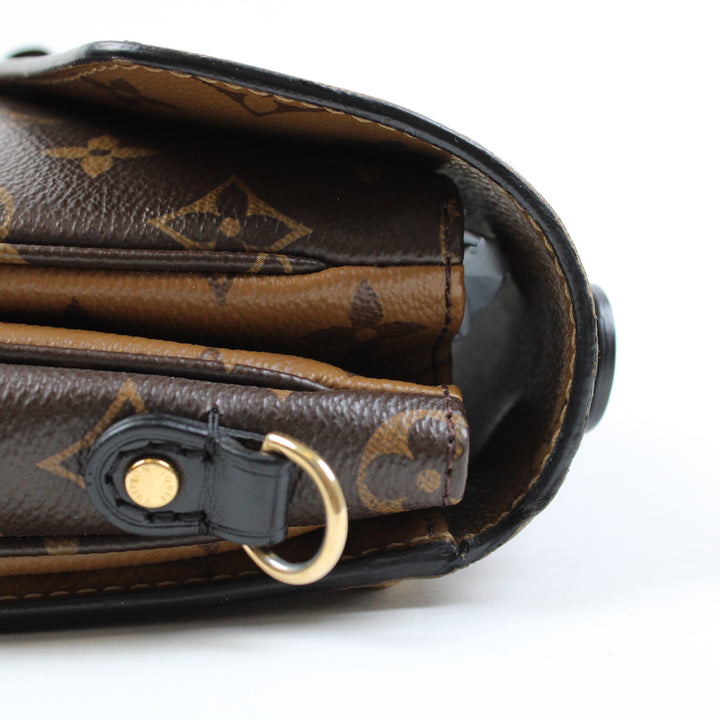 Louis Vuitton Pochette Metis Reverse