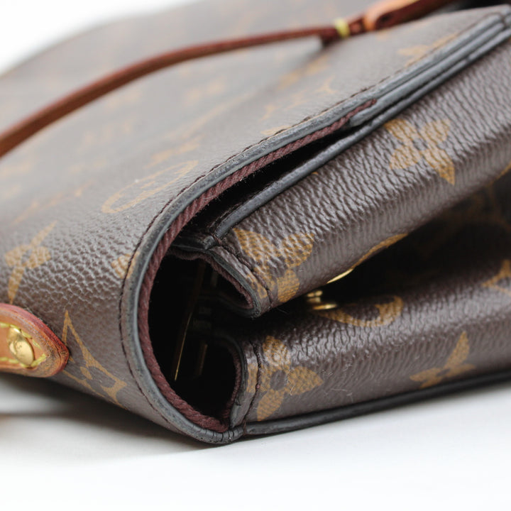 Louis Vuitton Cluny MM