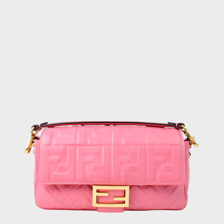 Fendi Baguette Media
