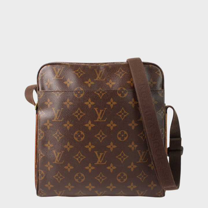 Louis Vuitton Beaubourd shoulder bag