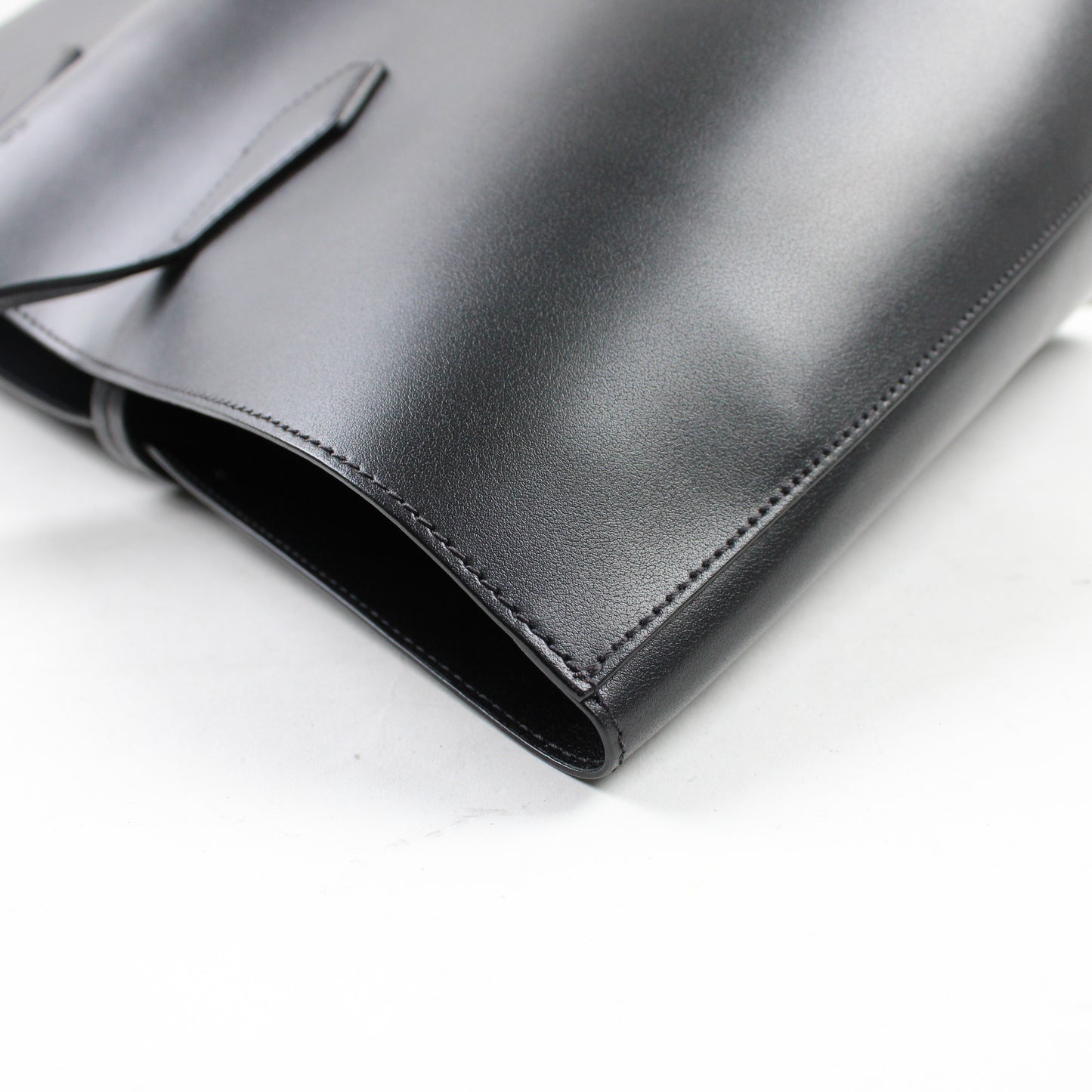 Givenchy Wling Shopping Bag
