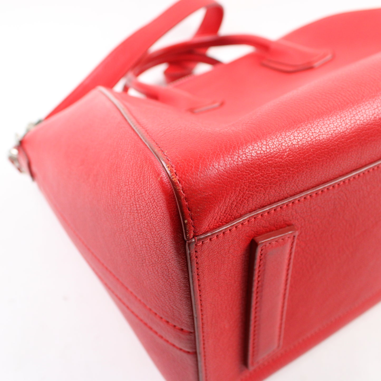 Givenchy Antigona Media
