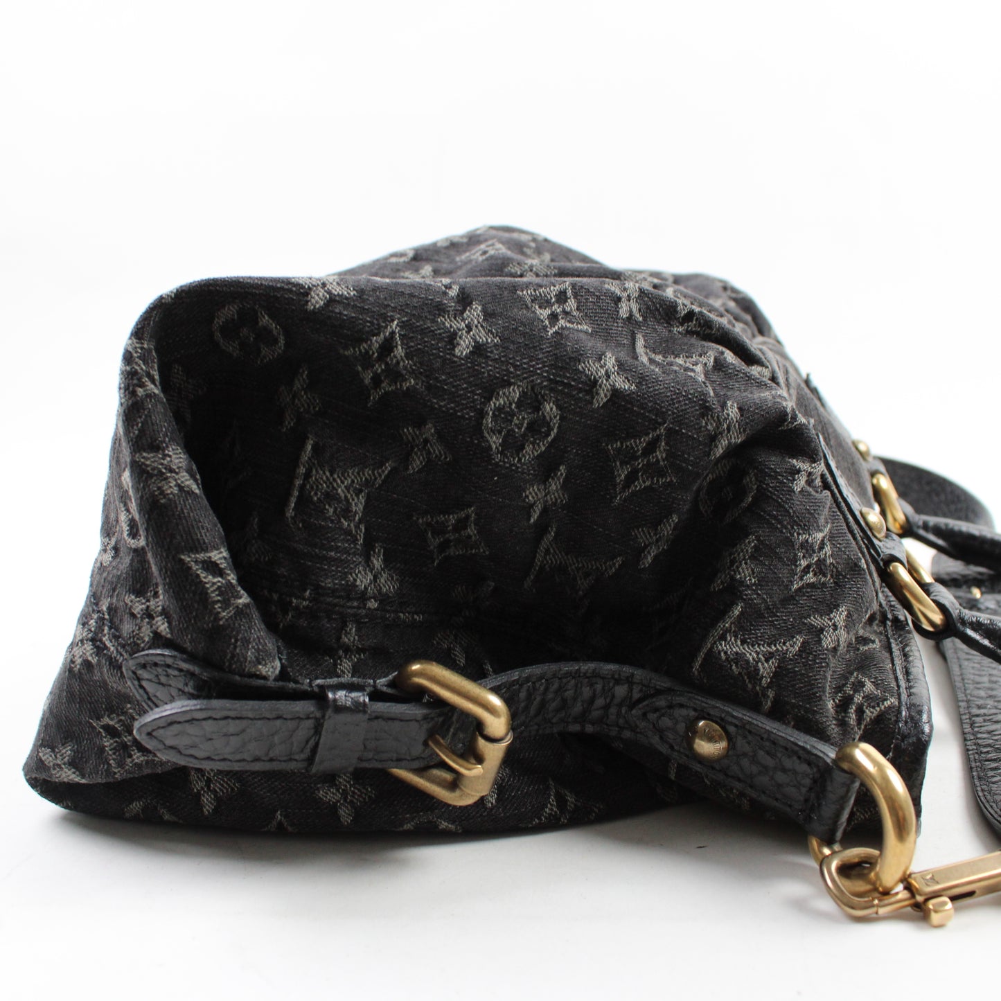 Louis Vuitton Neo Cabby MM