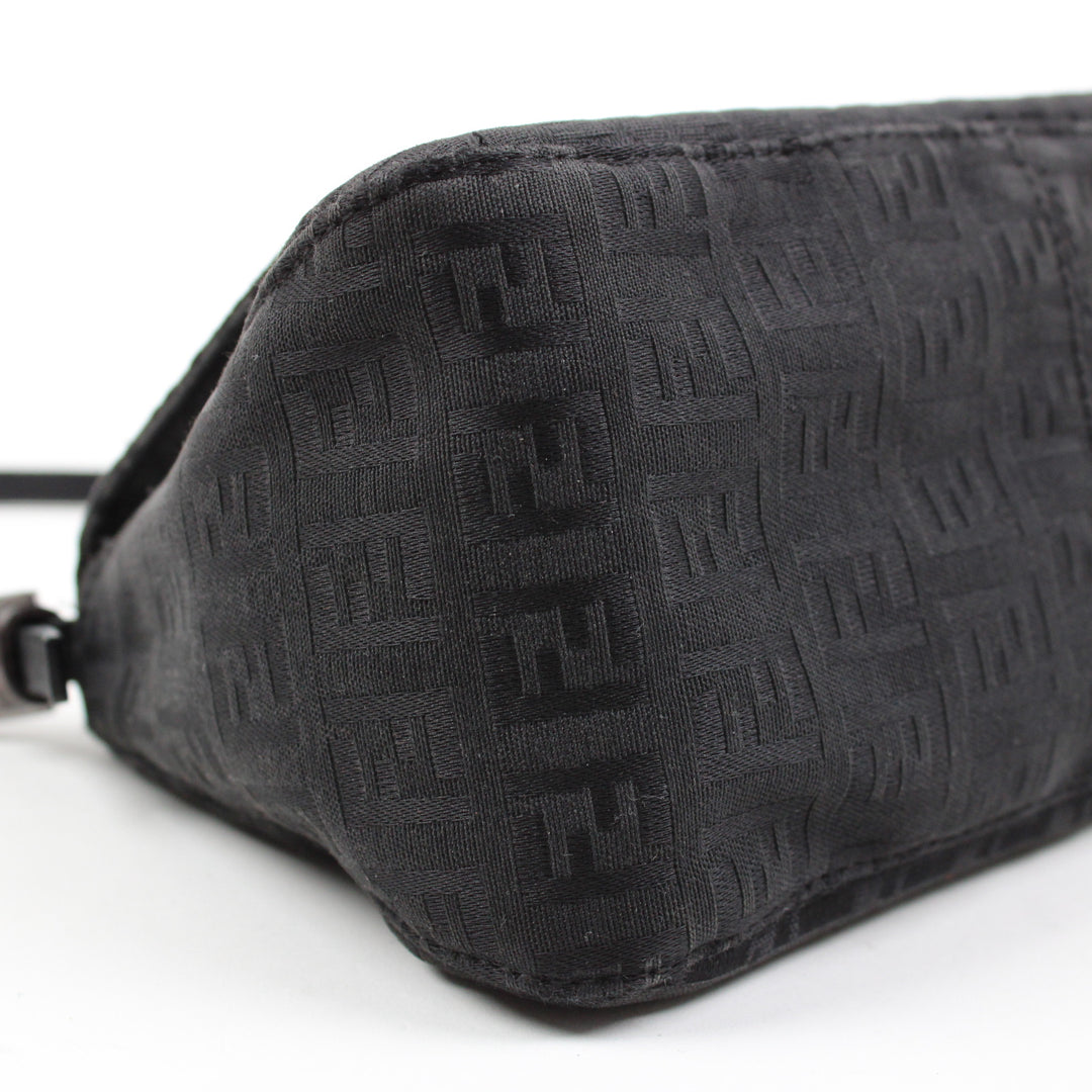 Fendi Mamma Baguette Piccola