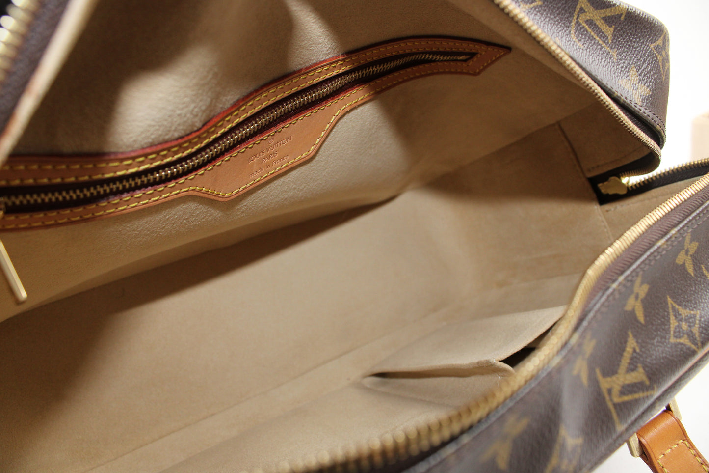 Louis Vuitton Cité GM
