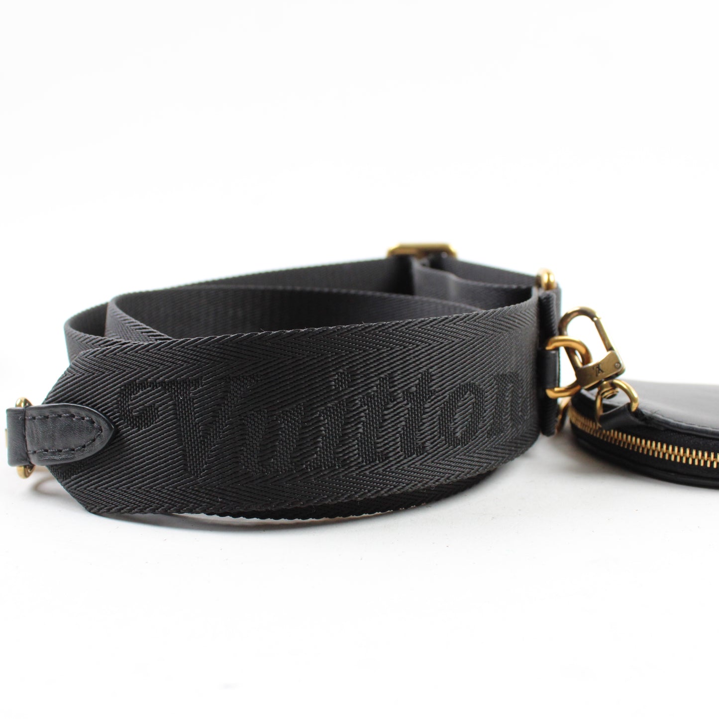 Louis Vuitton Wave Multi Pochette