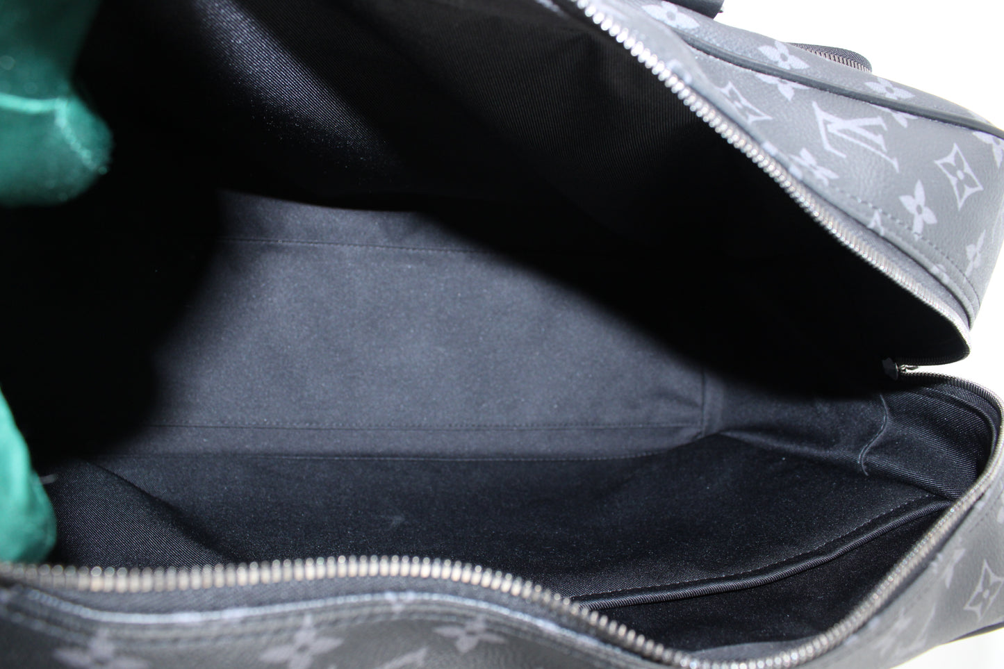 Louis Vuitton Weekender Monogram Eclipse