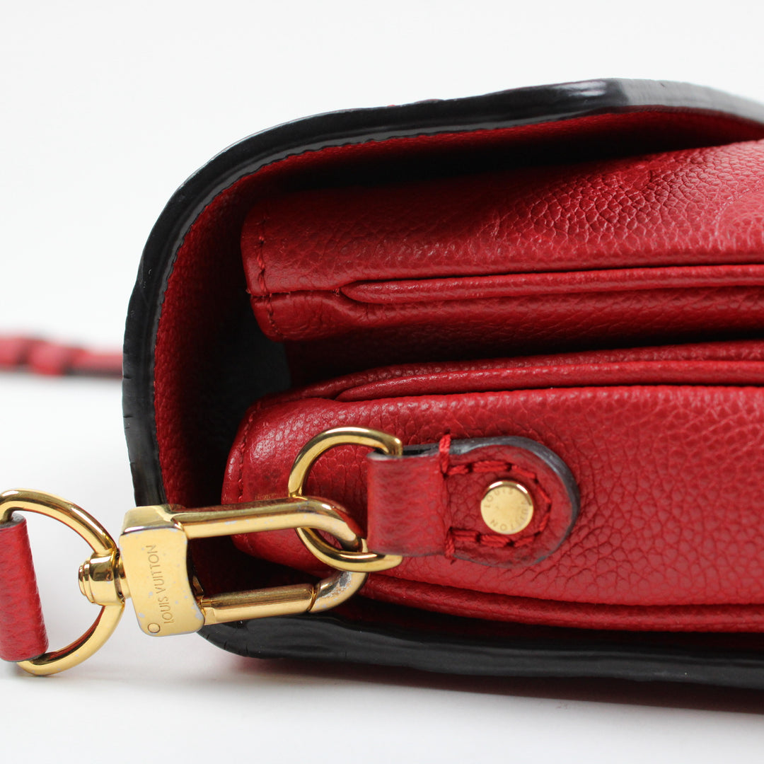 Louis Vuitton Pochette Metis