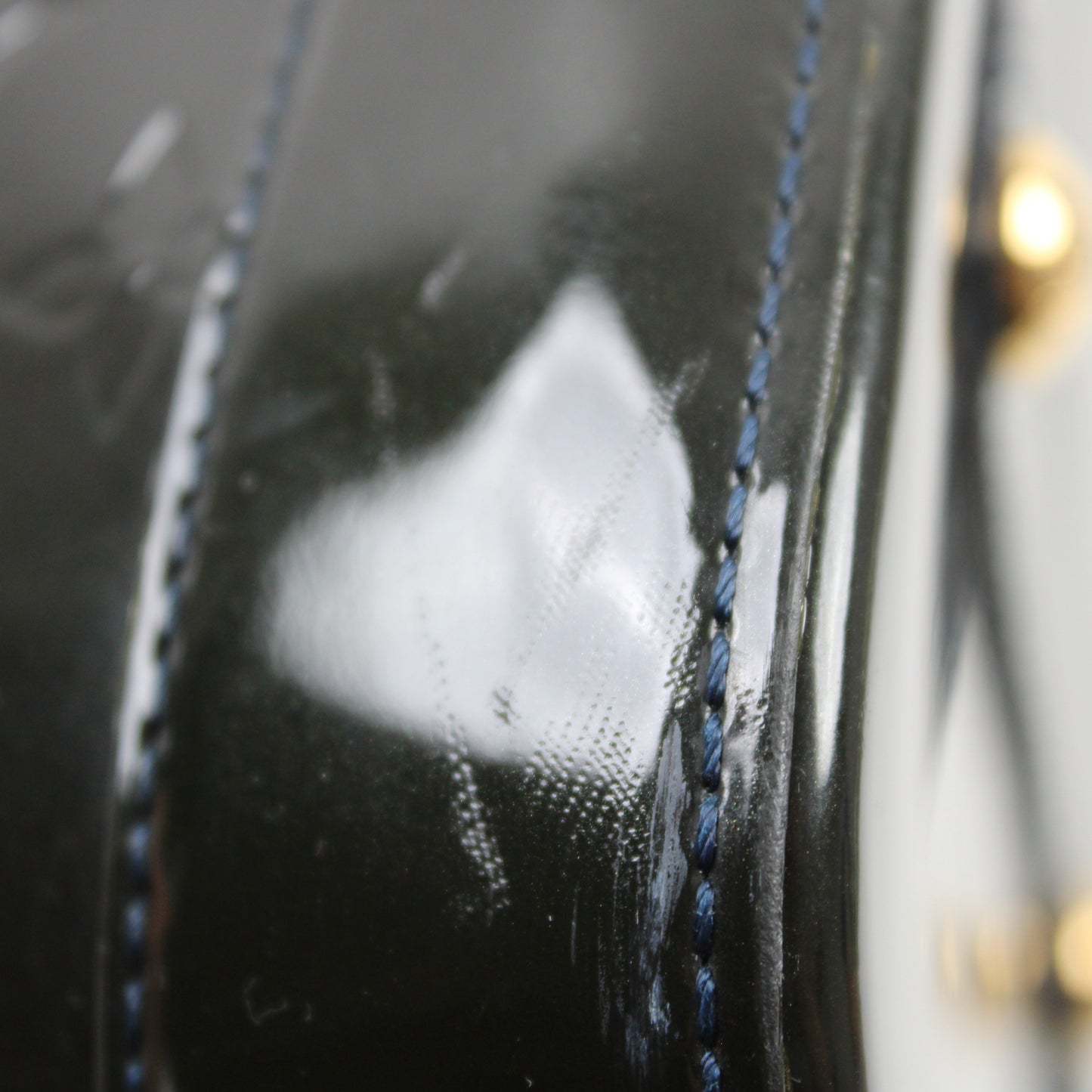 Louis Vuitton Alma GM In Vernis