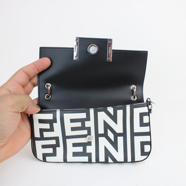 Fendi Mini Baguette