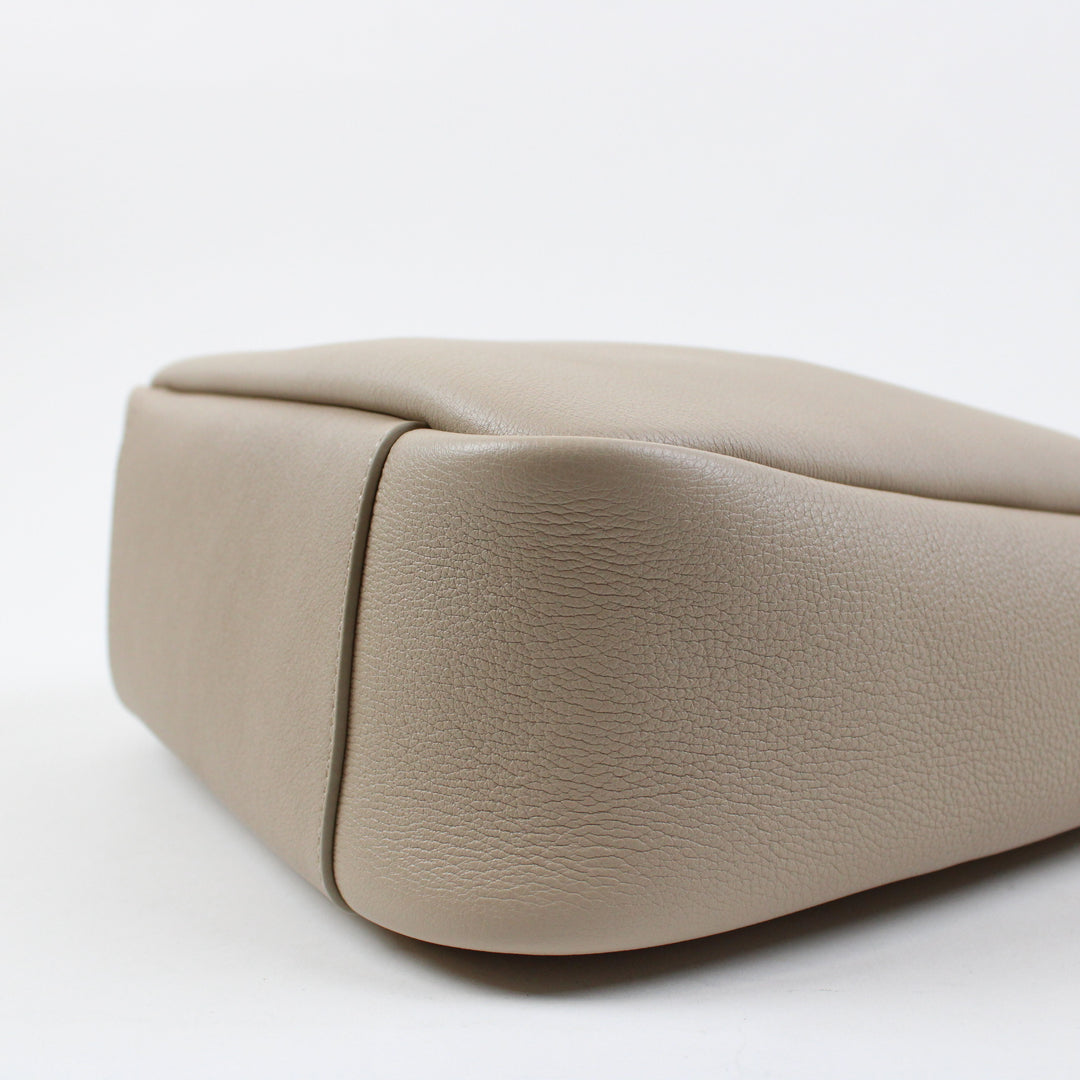 Saint Laurent Le 5 A 7 Morbida Small