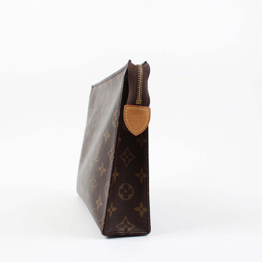 Louis Vuitton Pochette Toilette 25