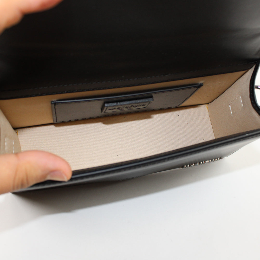 Jacquemus Le Grand Bambino