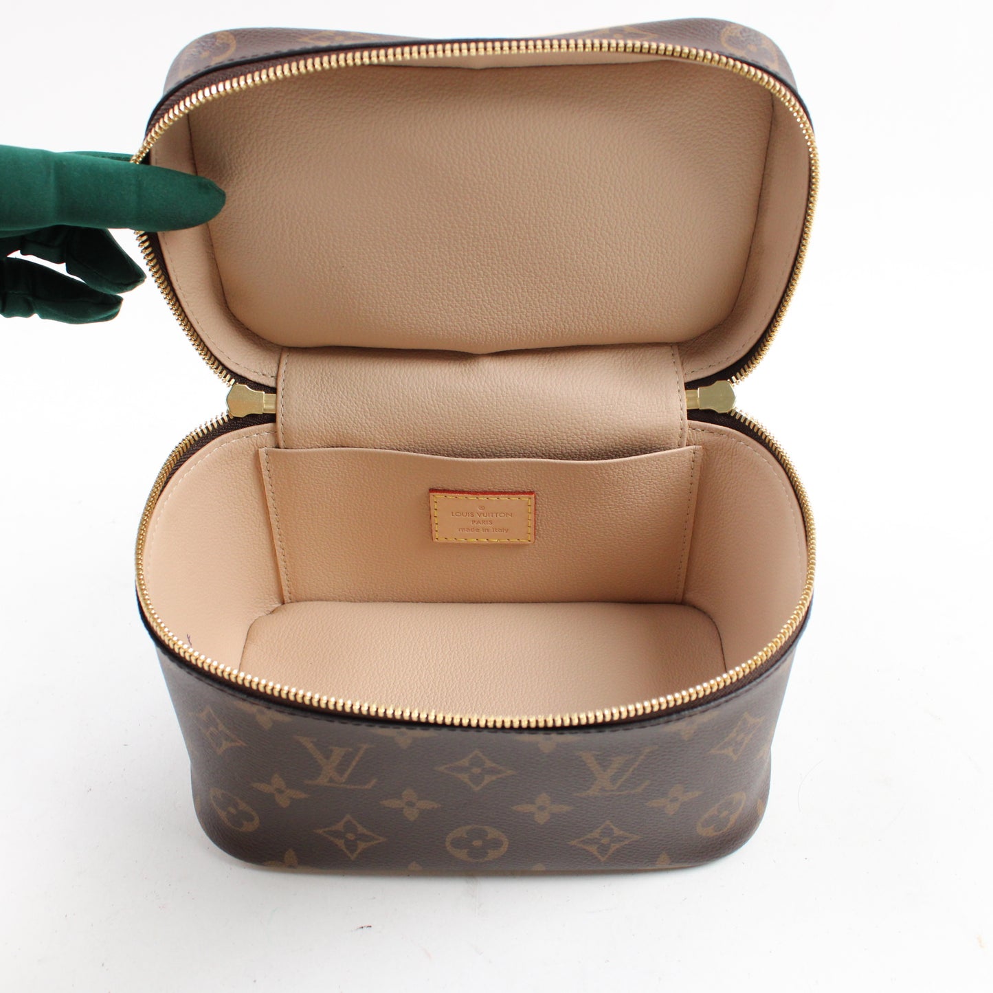 Louis Vuitton Beauty Case Nice Mini