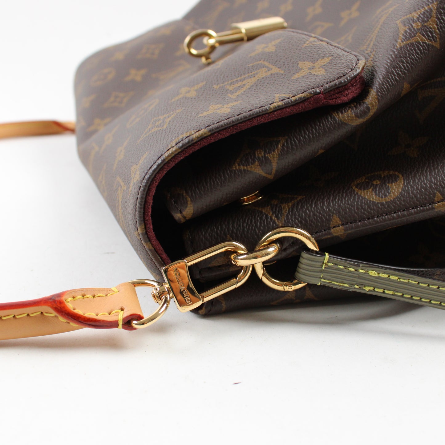 Louis Vuitton Hide Away MM