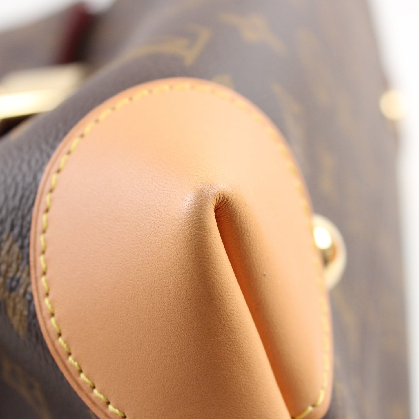 Louis Vuitton Hide Away MM
