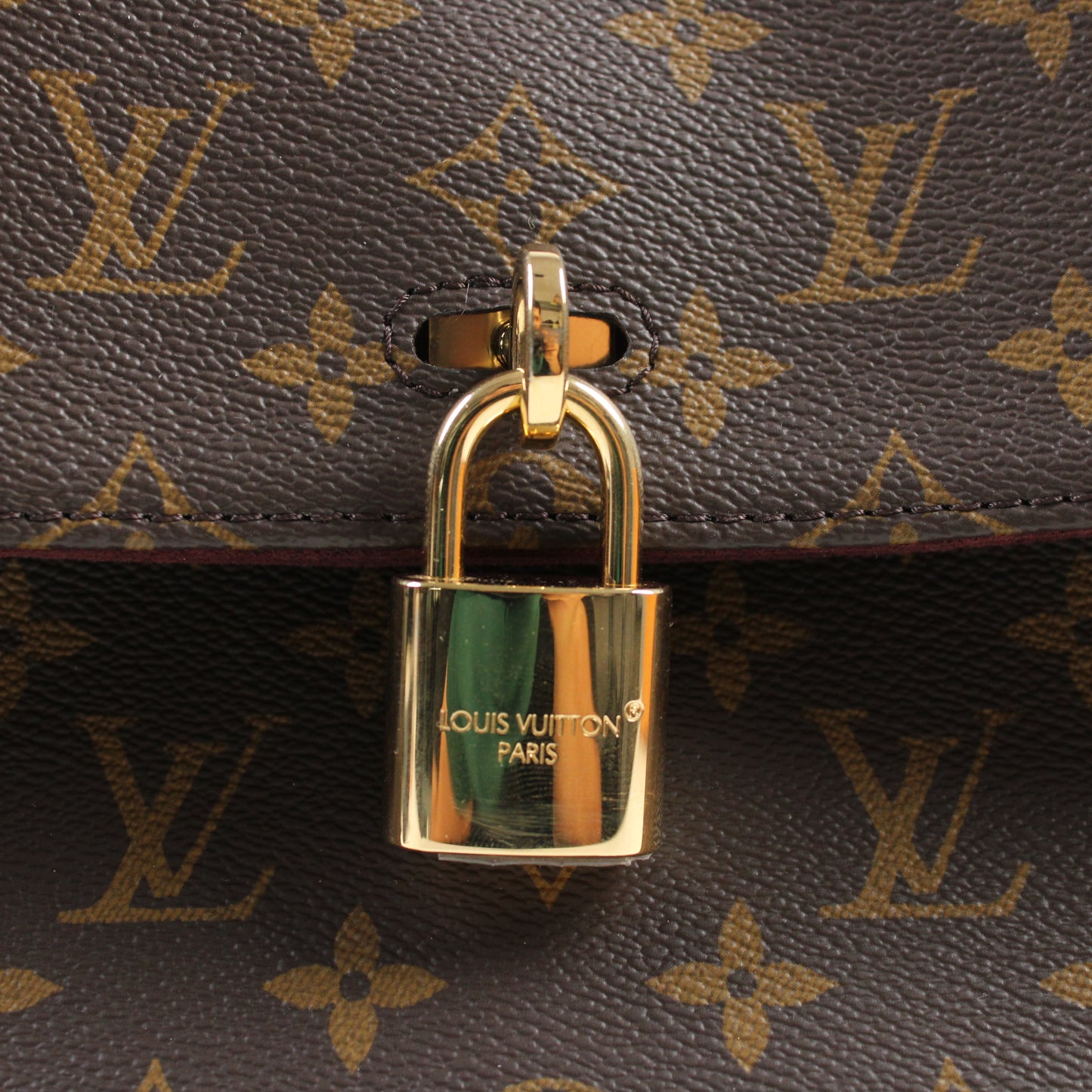 Louis Vuitton Hide Away MM