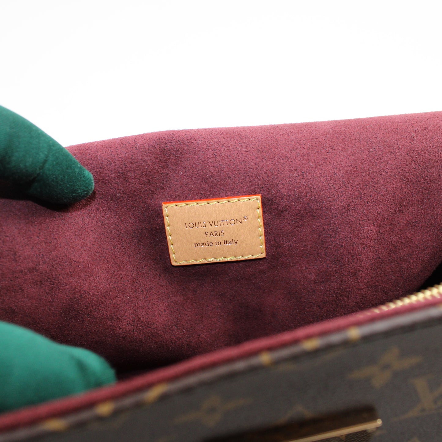 Louis Vuitton Hide Away MM