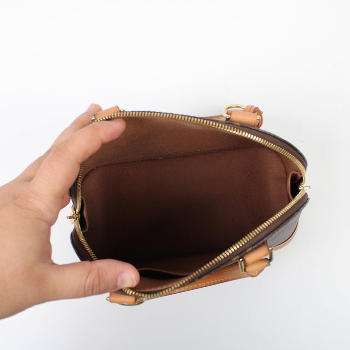 Louis Vuitton Alma BB Monogram