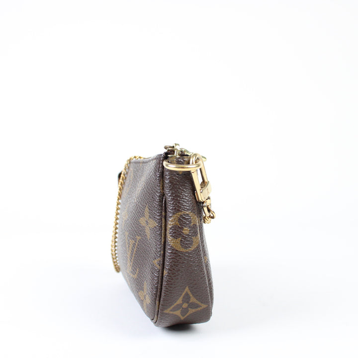 Louis Vuitton Mini Pochette Accessories