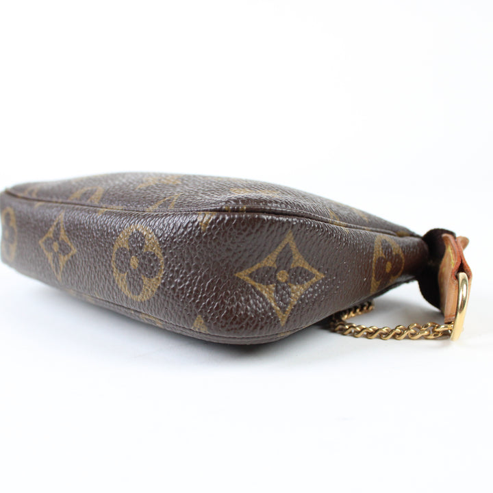 Louis Vuitton Mini Pochette Accessories
