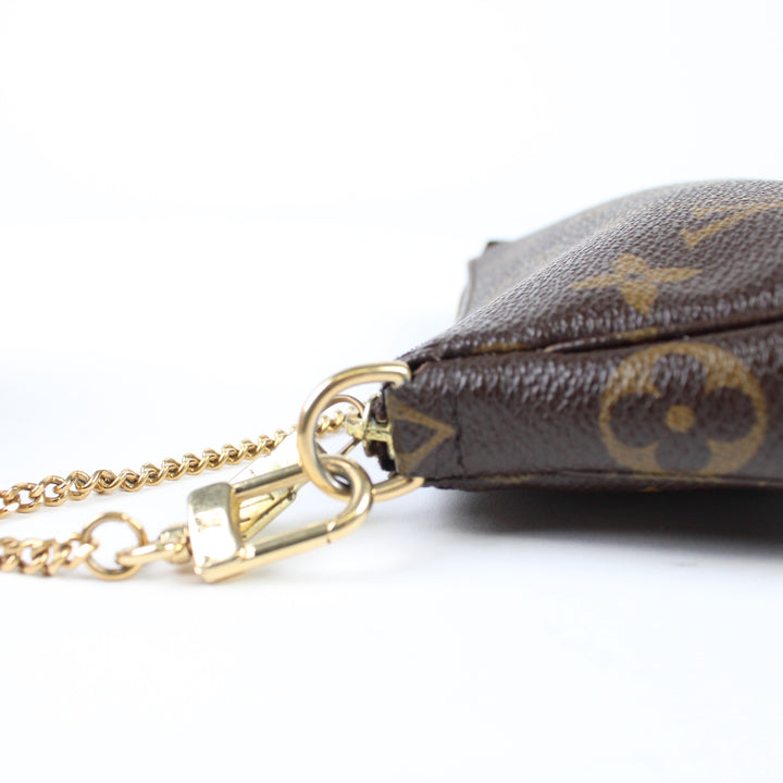 Louis Vuitton Mini Pochette Accessories