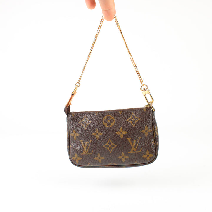 Louis Vuitton Mini Pochette Accessories