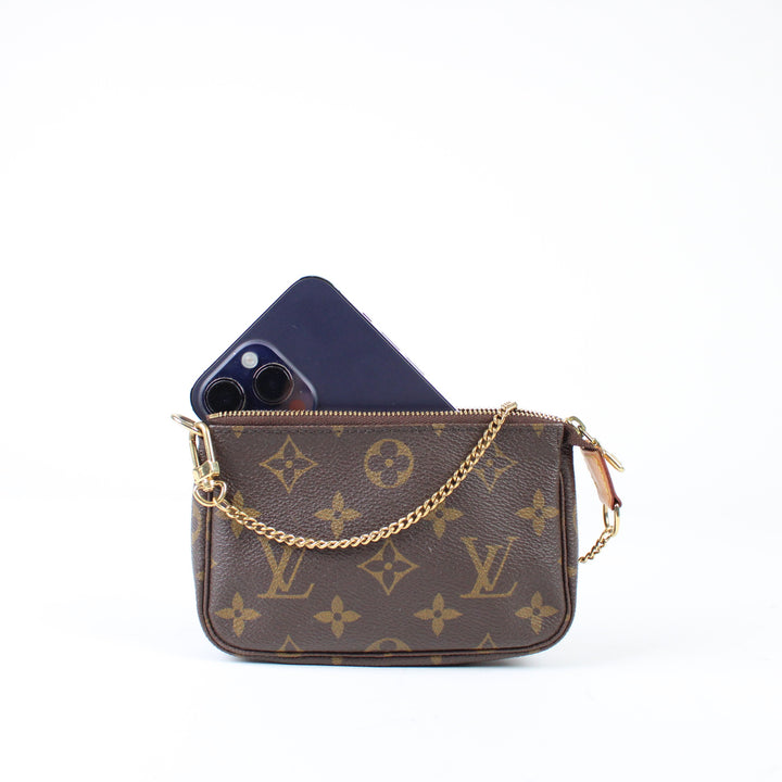 Louis Vuitton Mini Pochette Accessories