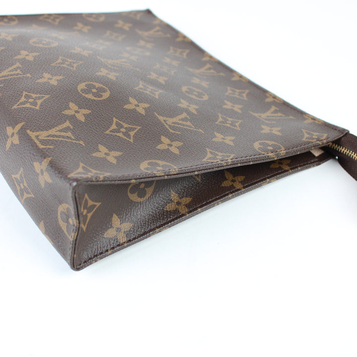 Louis Vuitton Pochette Toilette 26