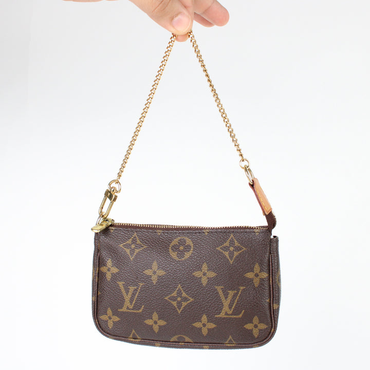 Louis Vuitton Mini Pochette Accessories