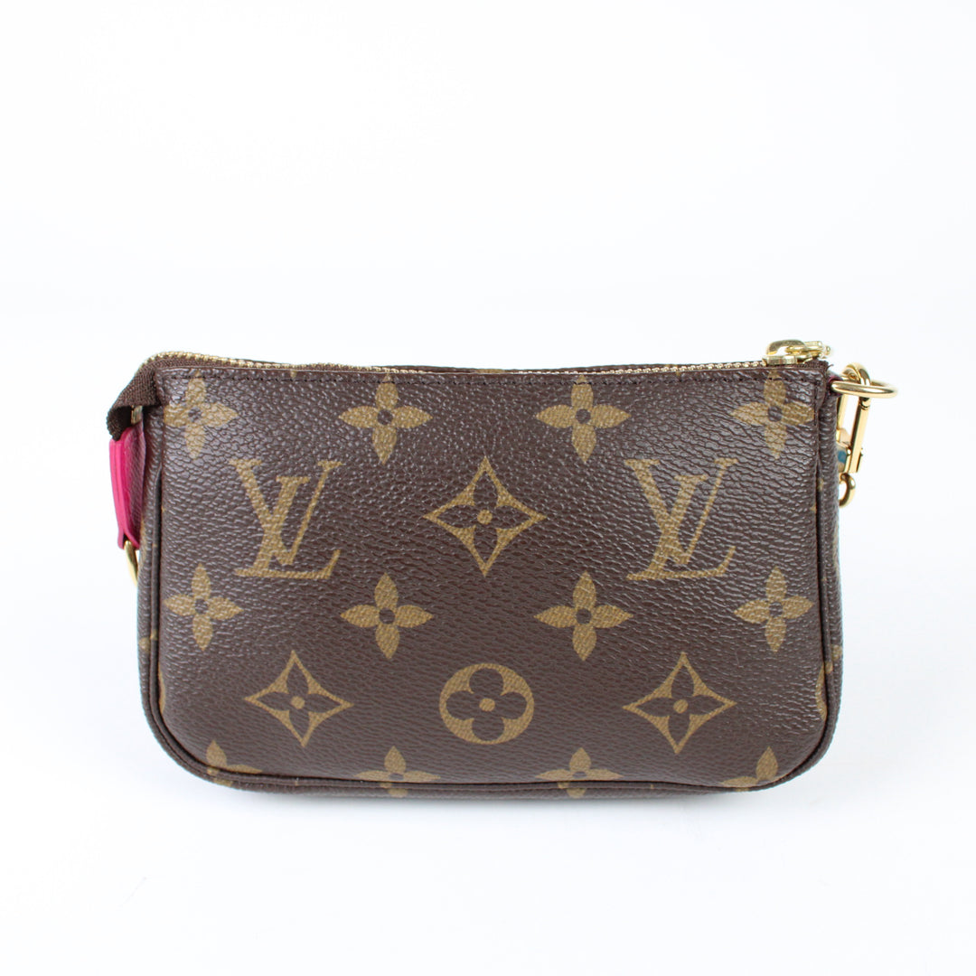 Louis Vuitton Mini Pochette Accessories Bears on Skis