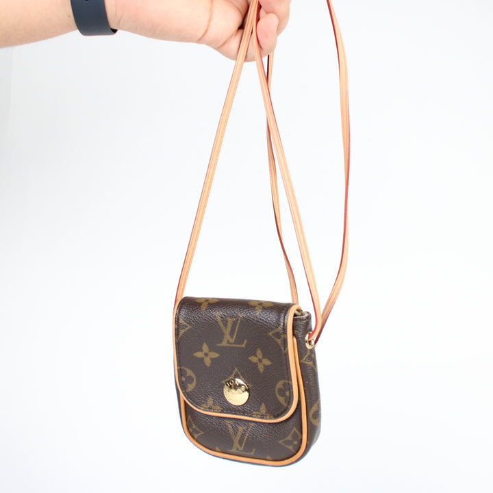 Louis Vuitton Cancun Pochette A Tracolla