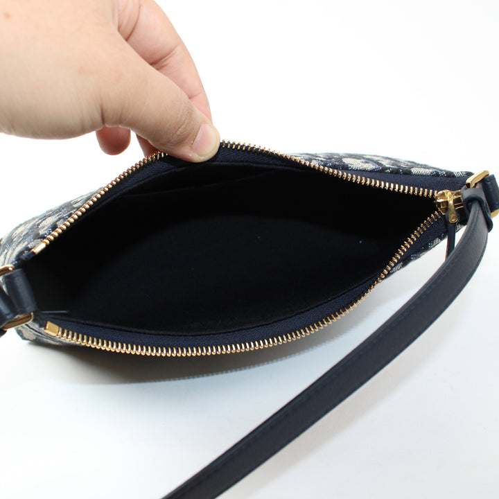 Christian Dior 30 Montaigne Hobo Mini Bag