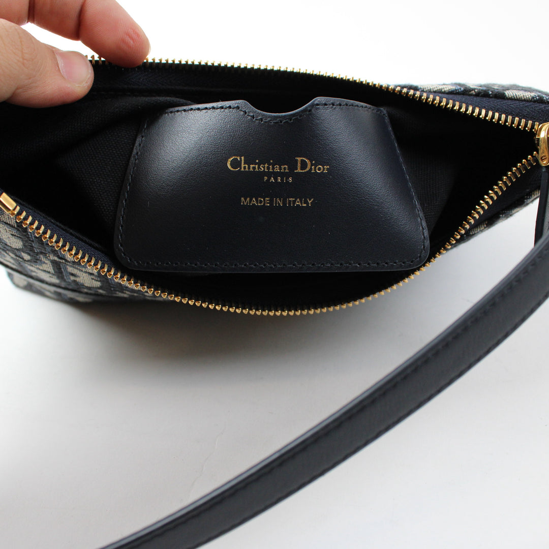 Christian Dior 30 Montaigne Hobo Mini Bag