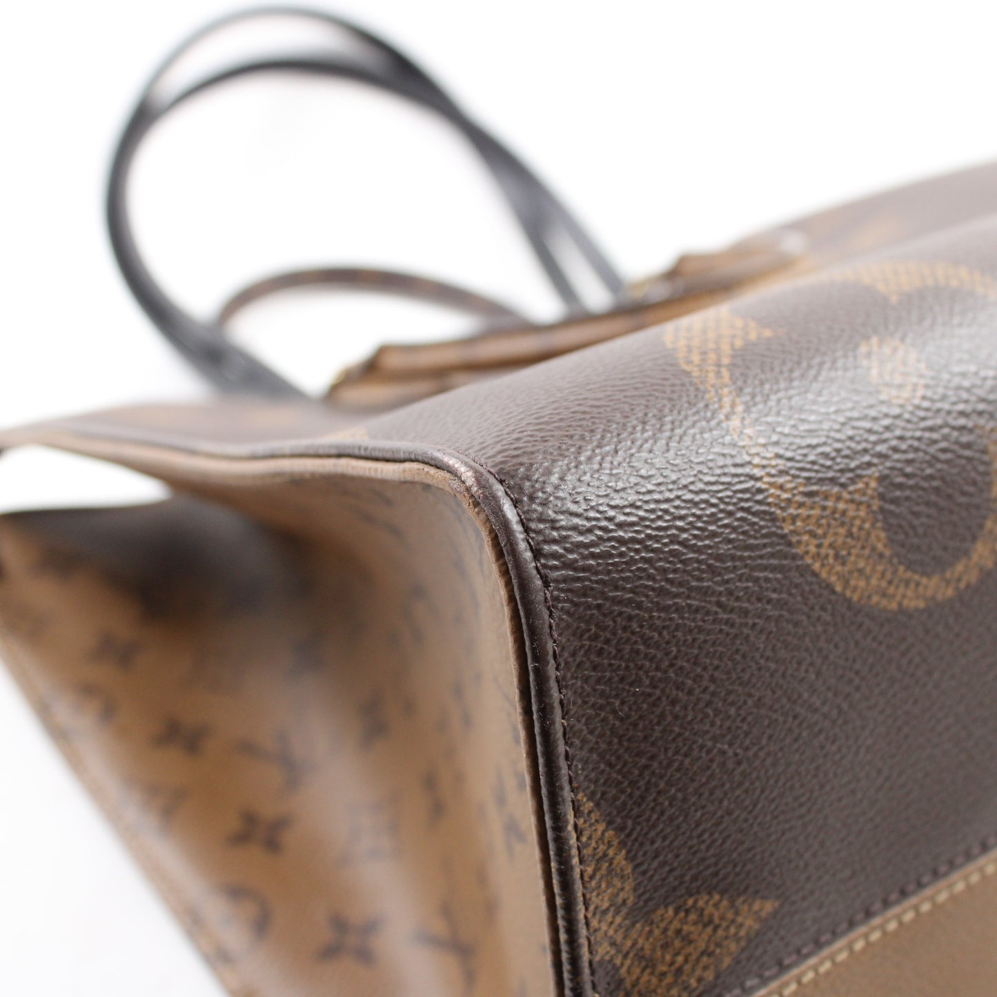 Louis Vuitton OnTheGo Giant Reverse GM