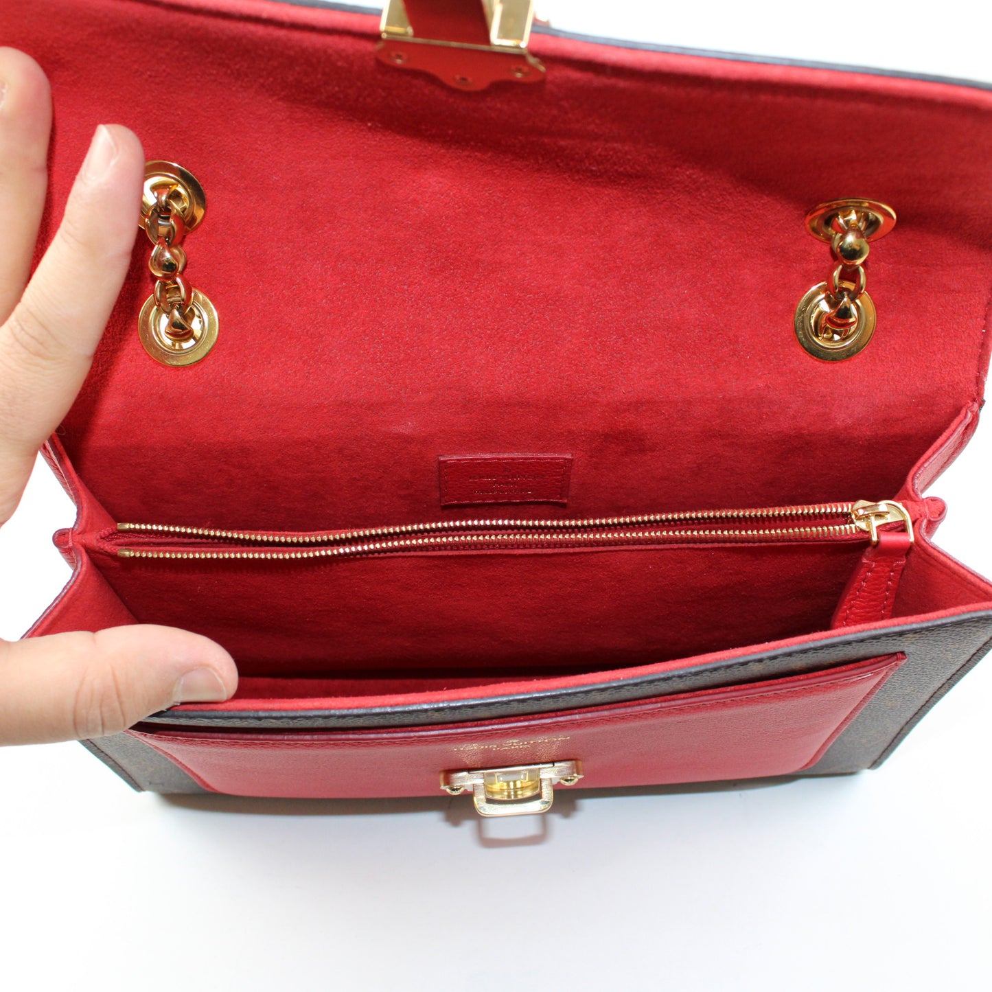 Louis Vuitton Victorine